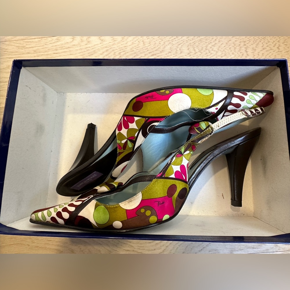 Authentic multicolor Emilio Pucci Slingback heels with cutout detailing! - Picture 3 of 7